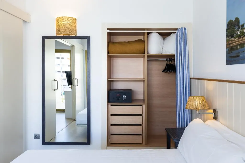 APARTMENT STANDARD Room, Blaumar Hotel, Costa Dorada