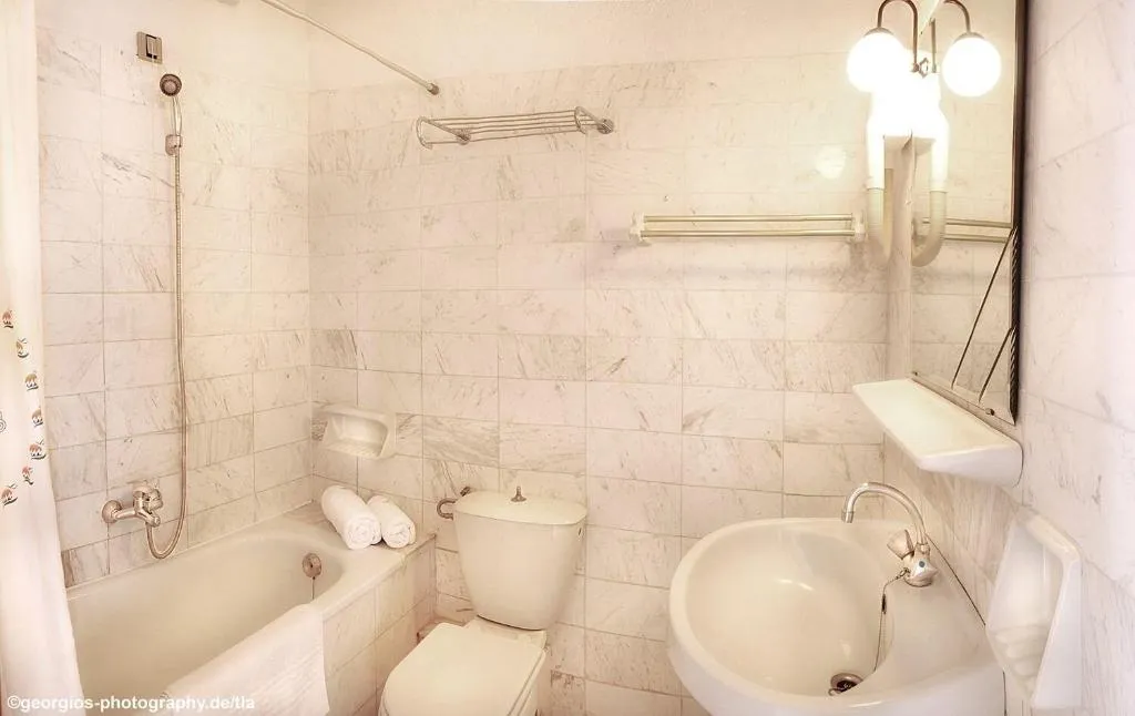 Room, Martha's Haus Hotel, Halkidiki