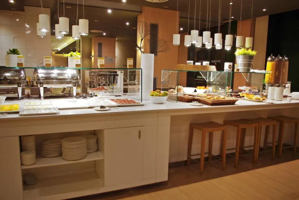 Restaurant, Double Tree by Hilton Girona, Costa Brava