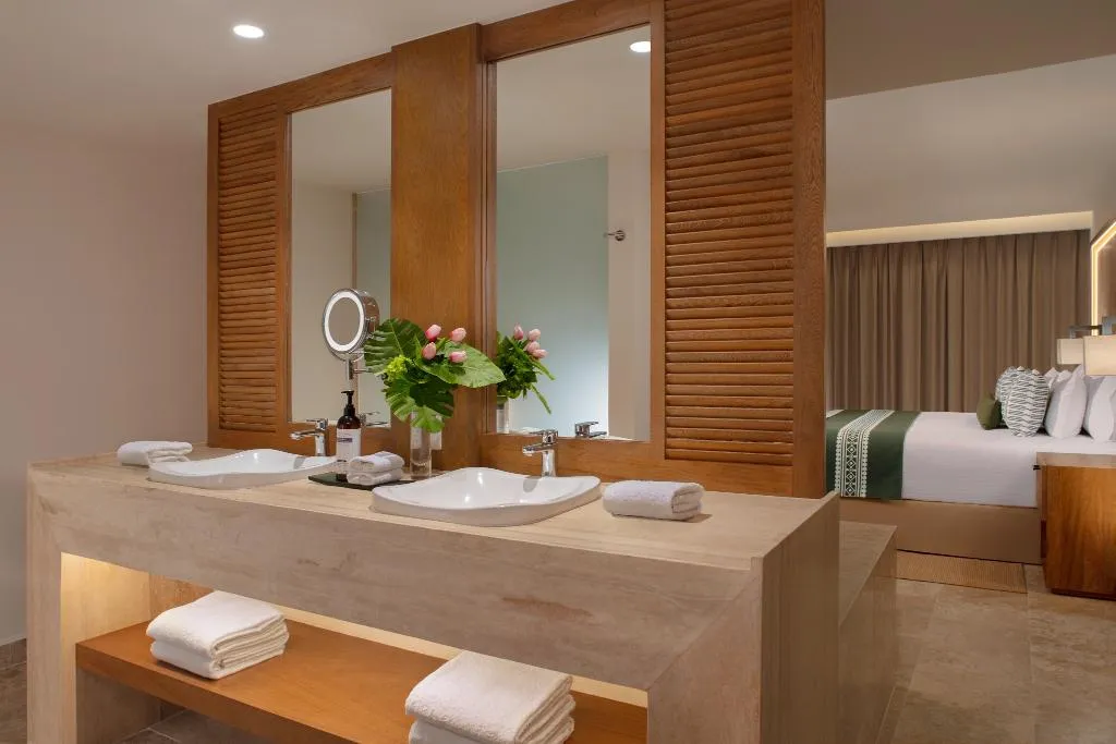 SUITE OCEAN FRONT Room, Dreams Sapphire Resort & SPA, Cancun Area