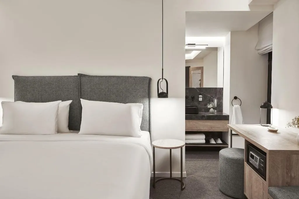 Room, NLH Monastiraki, Athens