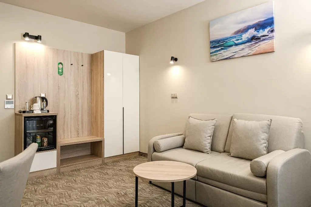 APARTMENT ONE BEDROOM TWO BATHROOMS Room, Laguna Park Sunrise, Bourgas