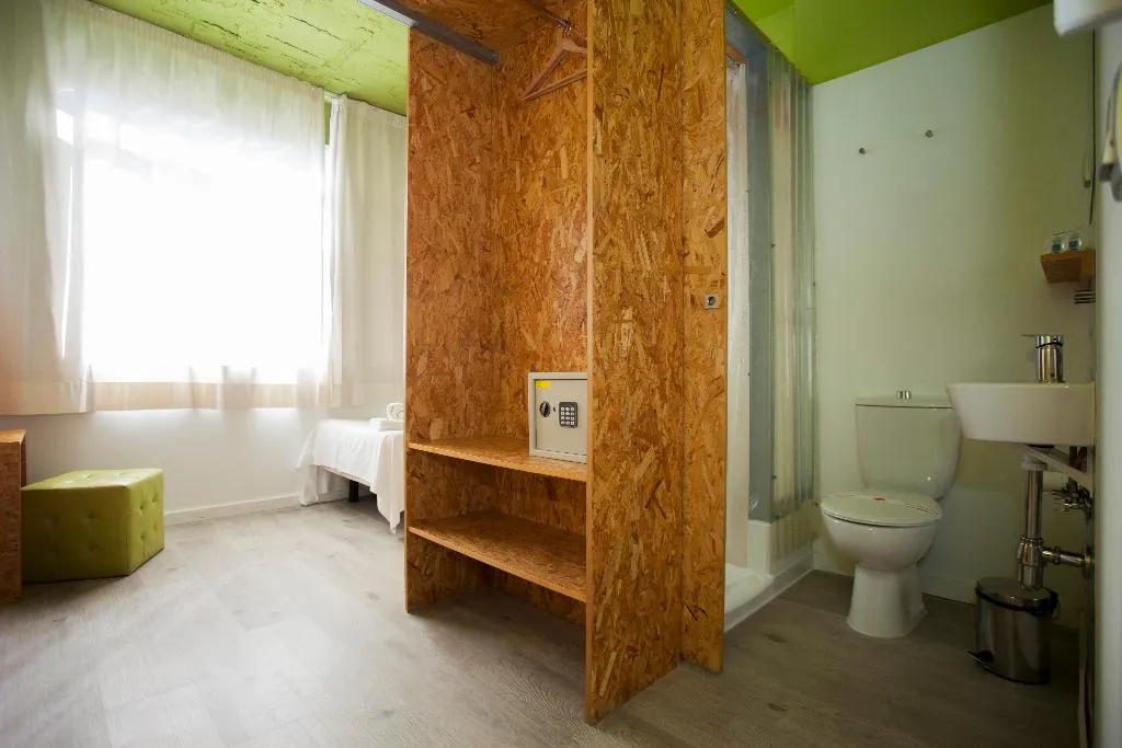 Room, La Posada del Chaflan, Madrid