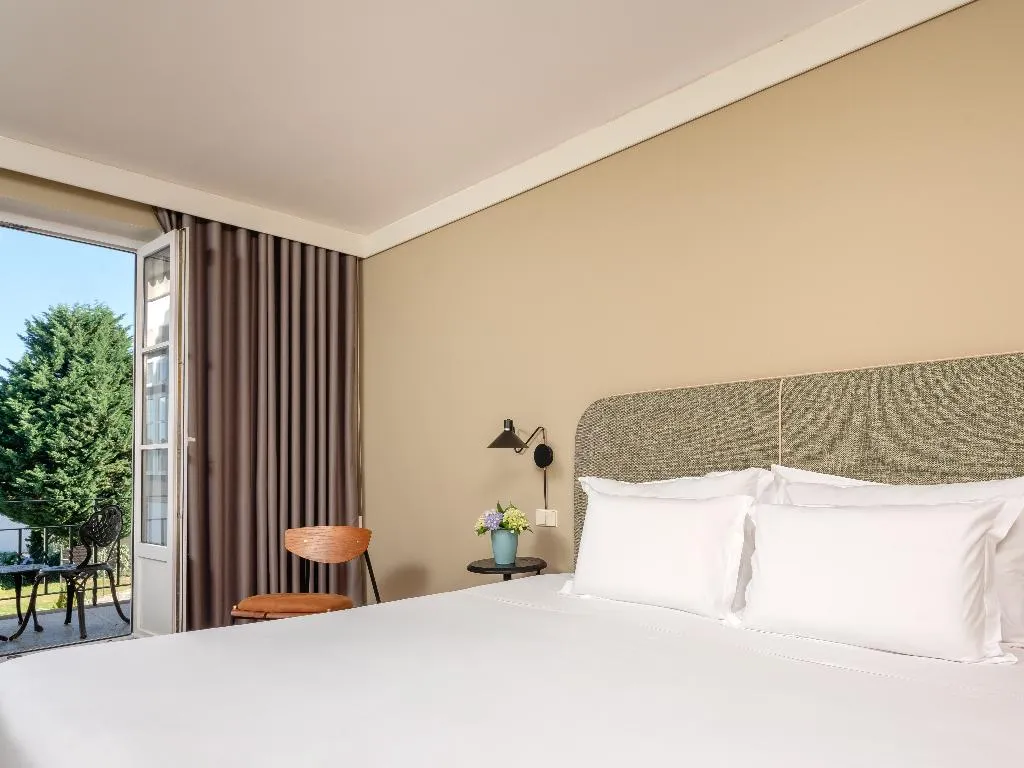 DOUBLE DELUXE WITH BALCONY Room, Forrester Essence Douro Hotel, Porto