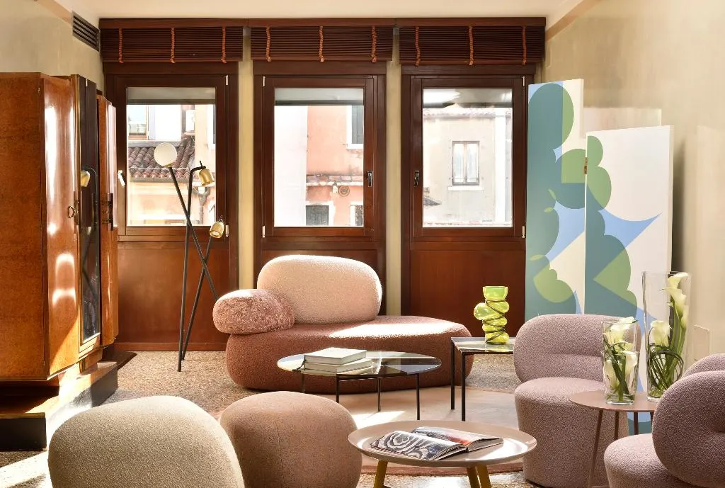 Lobby, Ca Pisani, Venice