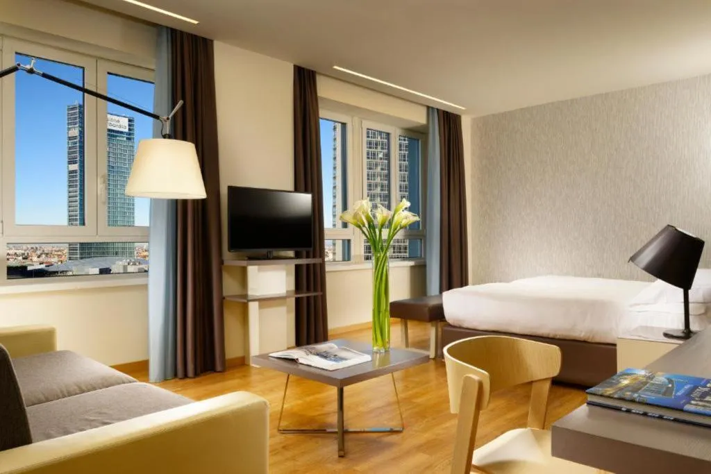 JUNIOR SUITE SUPERIOR Room, UNA HOTELS Century Milano, Milan