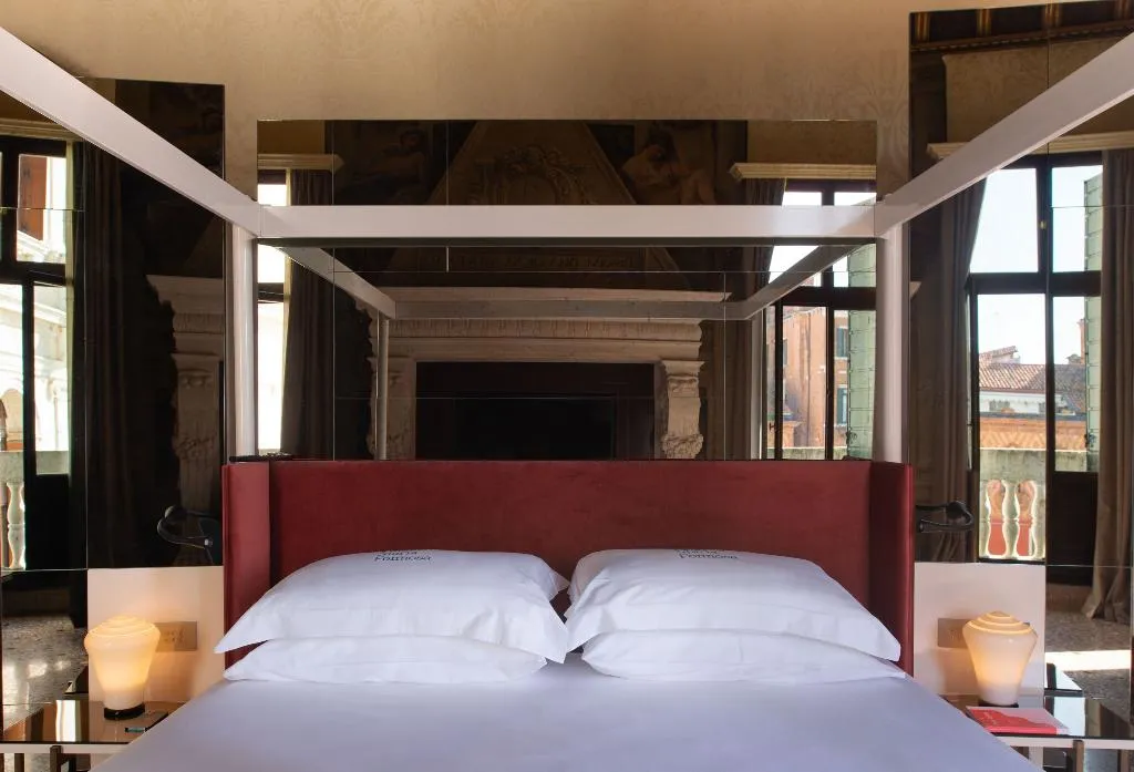 SUITE CLASSIC Room, Eight Hotel Venezia, Venice