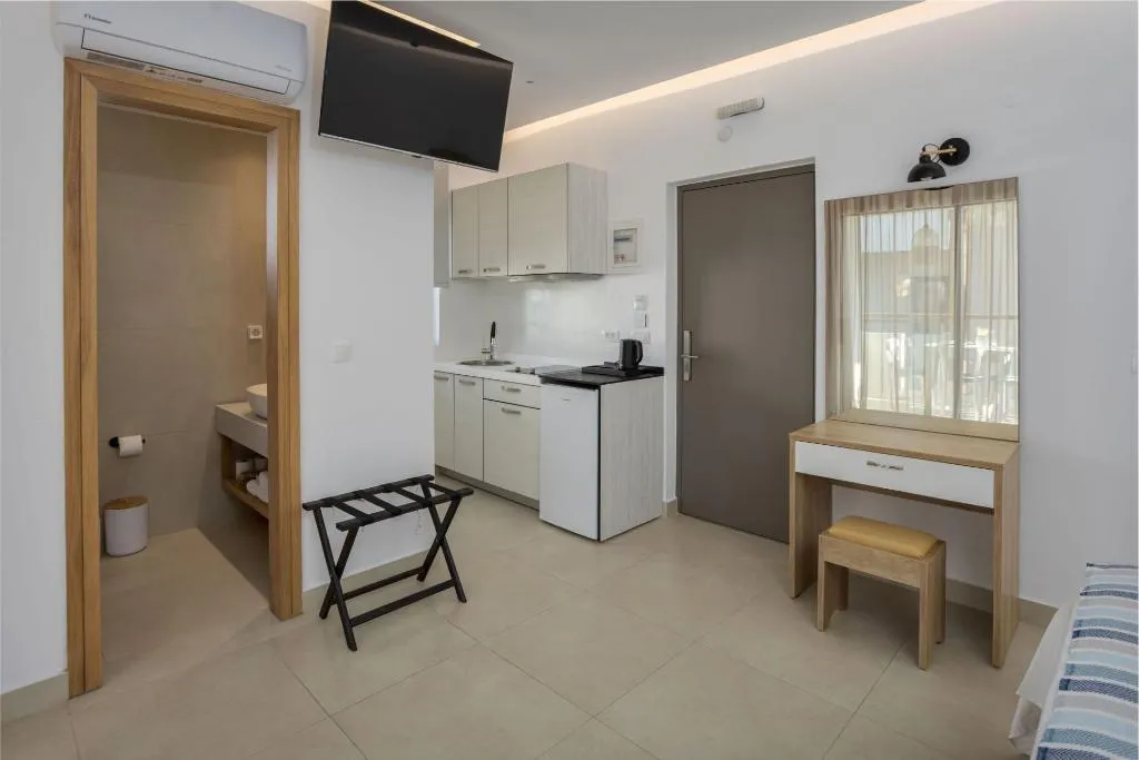STUDIO CAPACITY 2 Room, Galazio beach resort, Crete