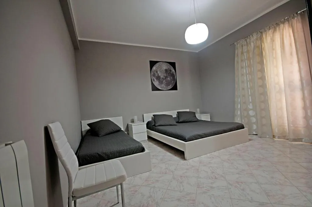 Room, B&B Kosmos, Catania