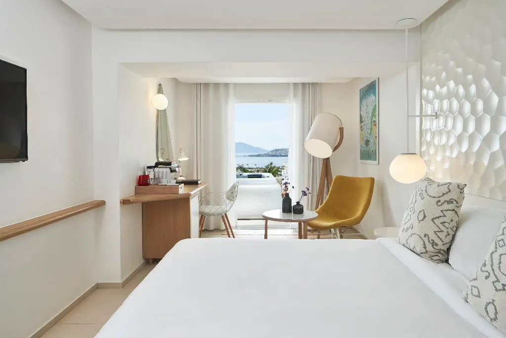 DOUBLE WITH JACUZZI Room, Myconian Kyma, a Member of Design Hotels, Mykonos