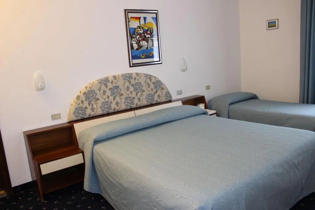 Room, Pinolo, Umbria