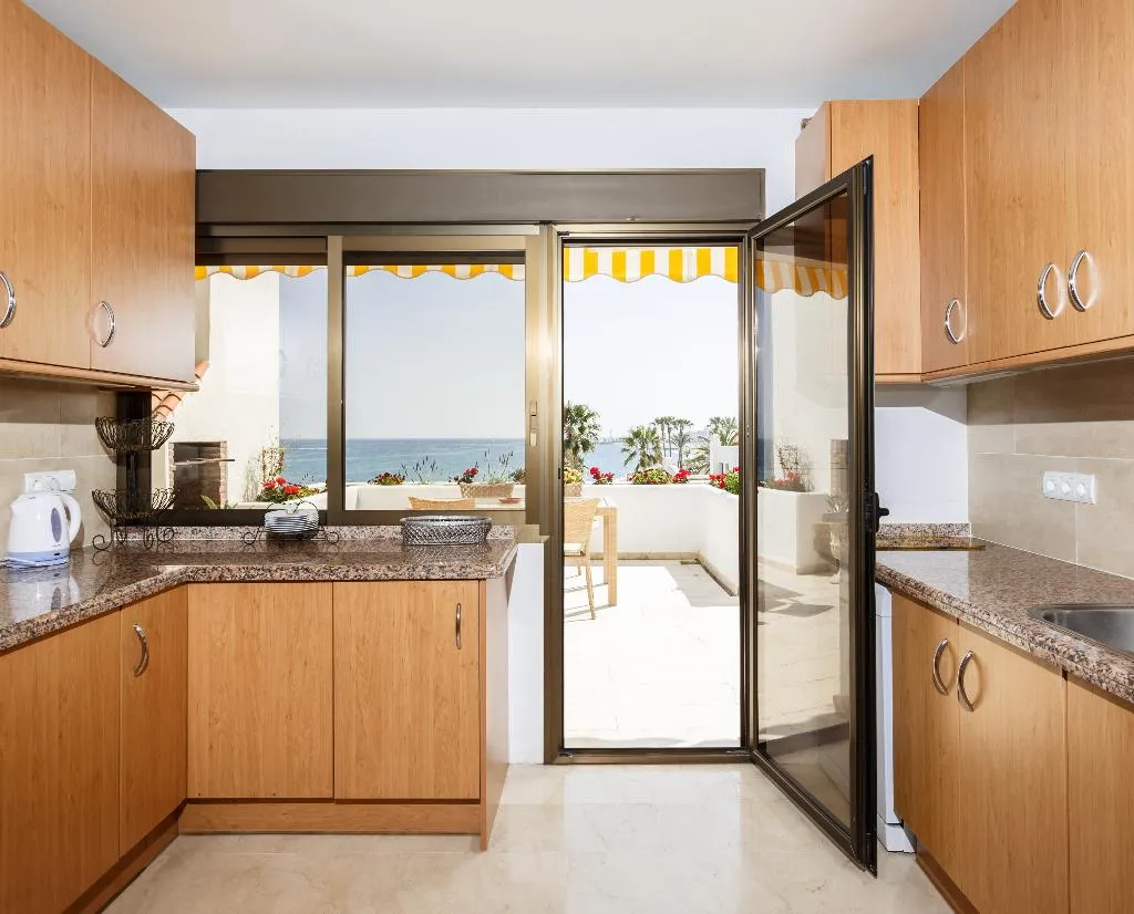 APARTMENT THREE BEDROOMS Room, Aparthotel Coral Beach, Costa Del Sol