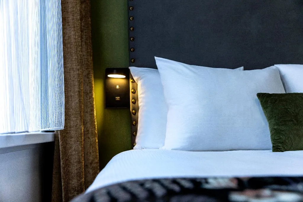 Double or Twin STANDARD Room, Hotel Jupiter, Amsterdam