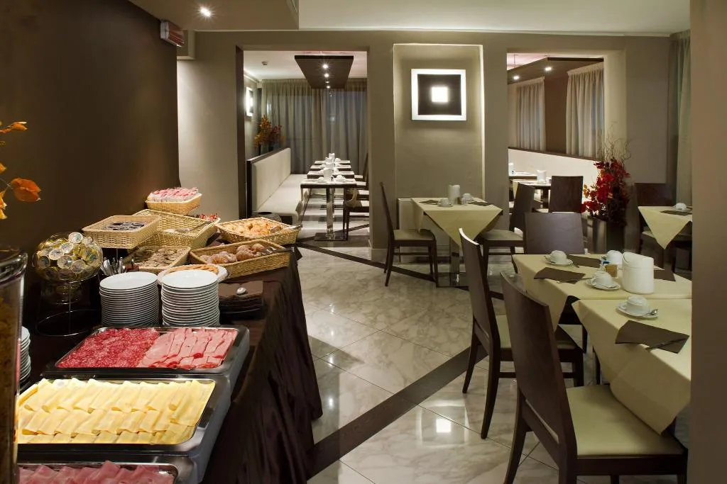 Restaurant, Soperga, Milan