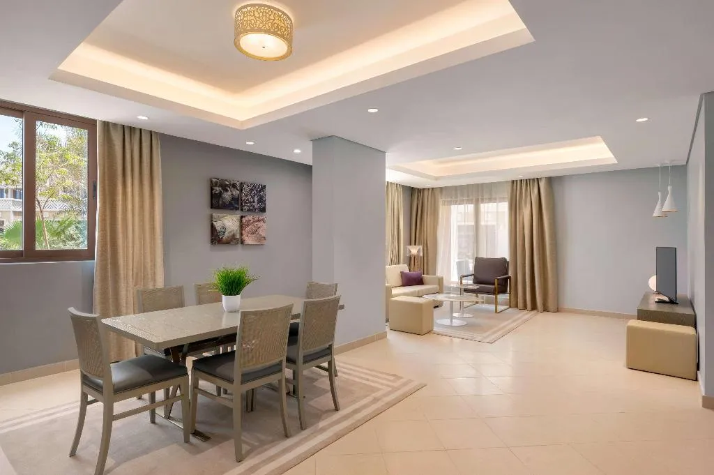 Room, Wyndham Residences The Palm, Dubai