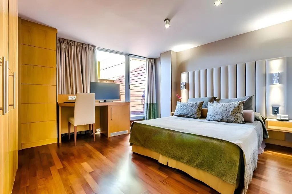 Room, Hotel Sansi Barcelona, Barcelona