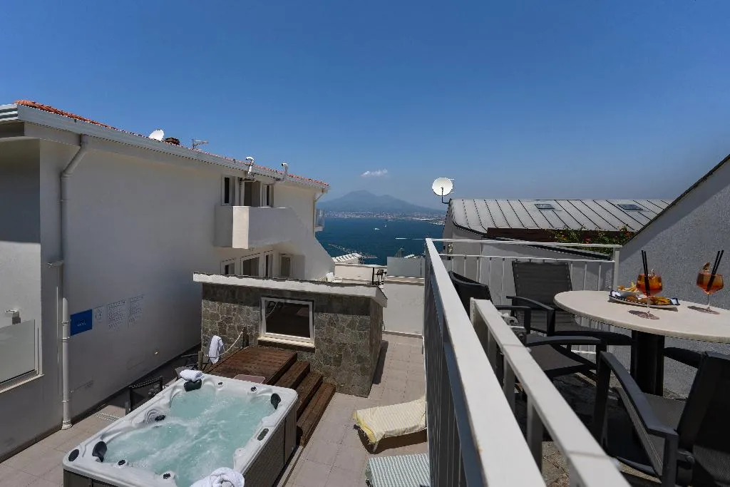 Pool, Relais Manfredi, Naples