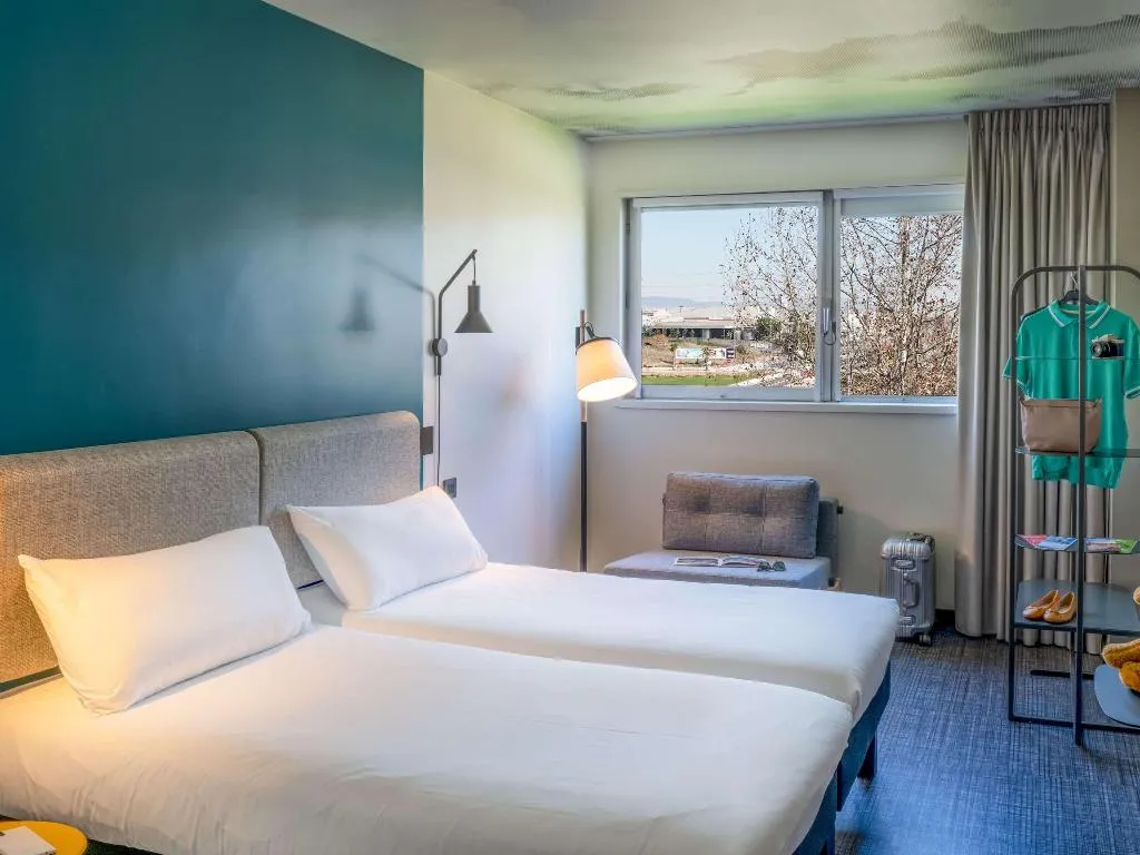 TWIN SUPERIOR Room, ibis Barcelona Aeropuerto Viladecans, Barcelona