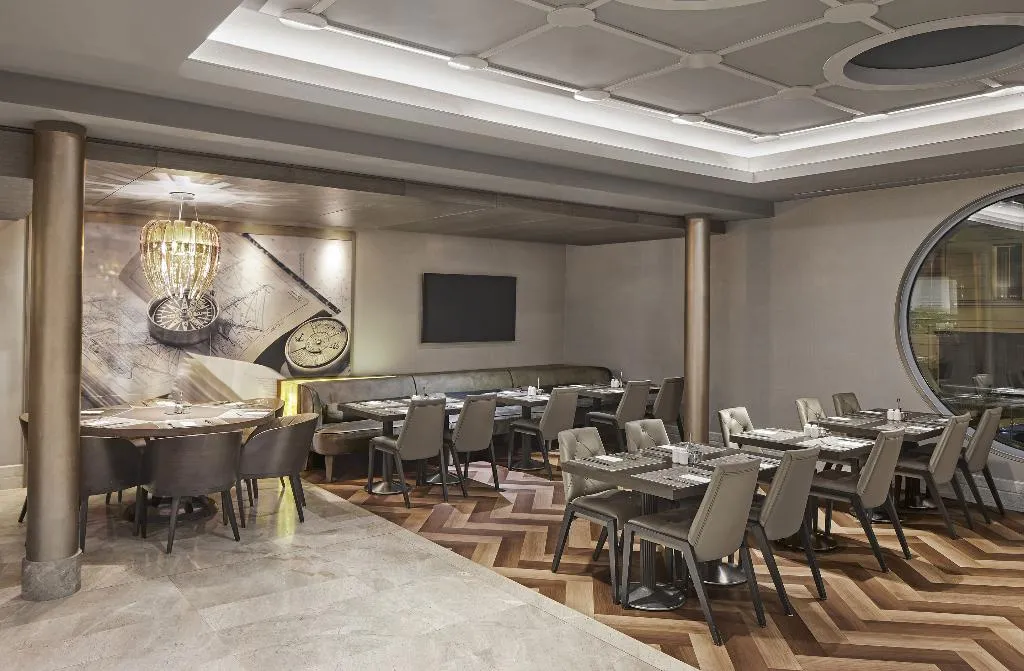 Restaurant, Titanic Comfort Mitte, Berlin