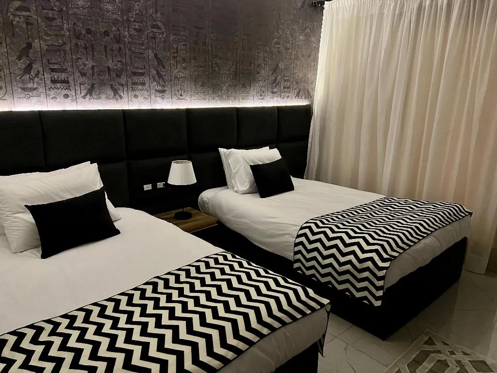 TWIN STANDARD Room, New Museum, Pyramids Inn, Cairo