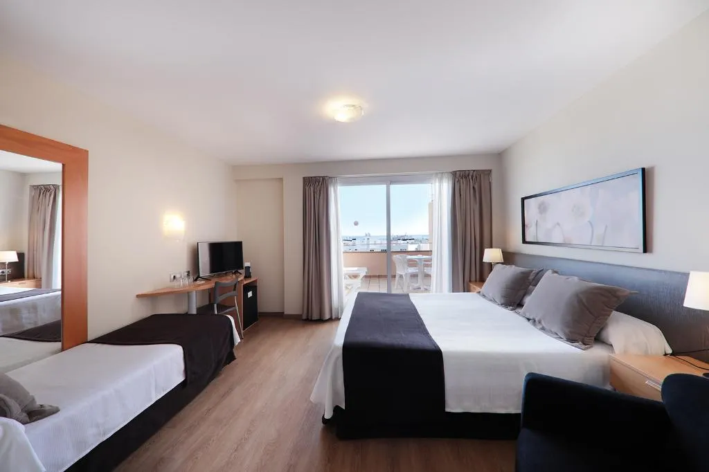 TRIPLE STANDARD Room, Sercotel Zurbaran, Majorca