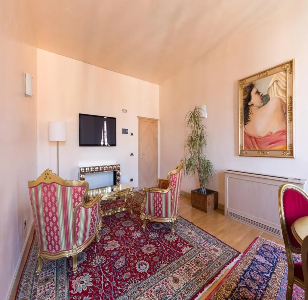 SUITE EXECUTIVE CANAL VIEW Room, Liassidi Palace, Venice