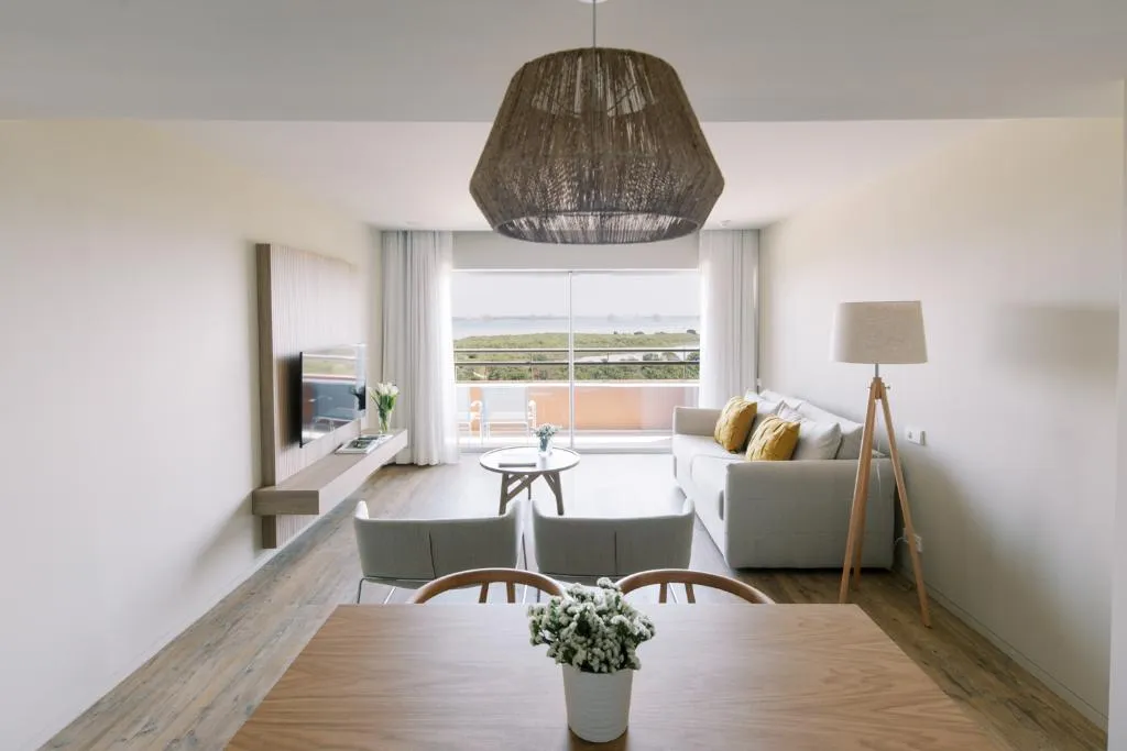 APARTMENT PREMIUM Room, The Pearl Troia, Lisbon