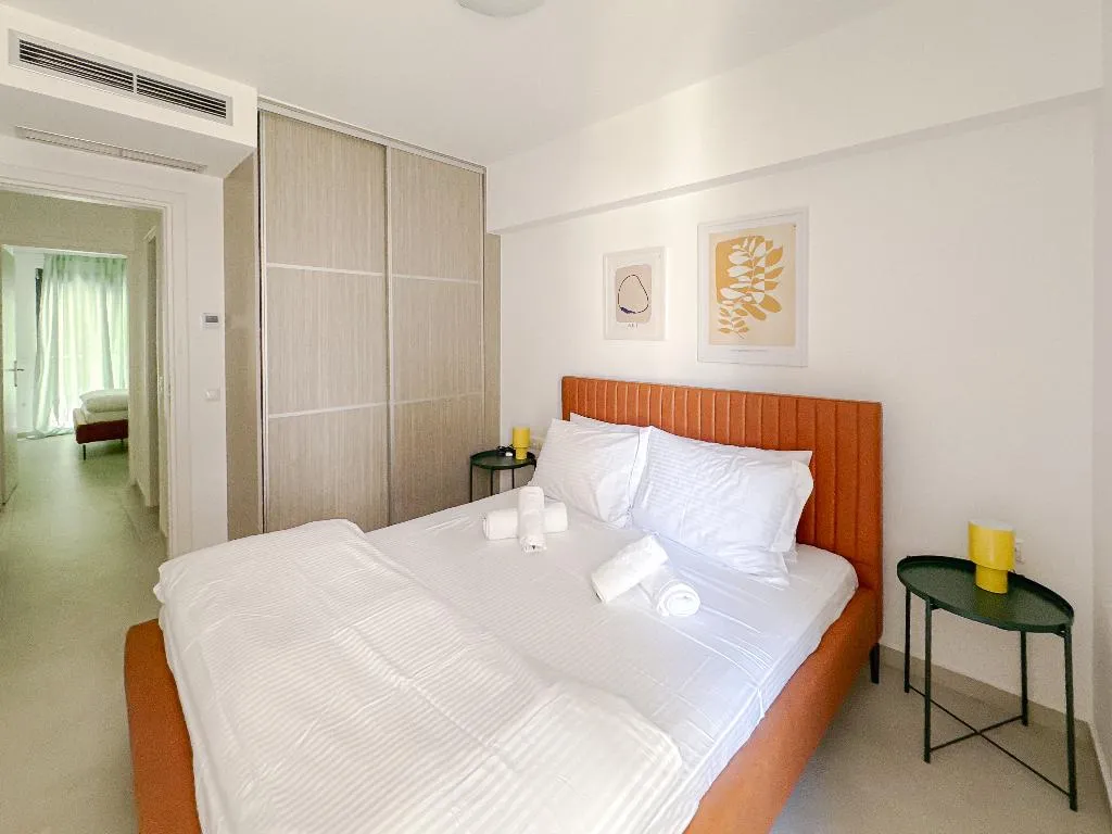 APARTMENT DELUXE TWO BEDROOM Room, Noon Smart Residences, Athens