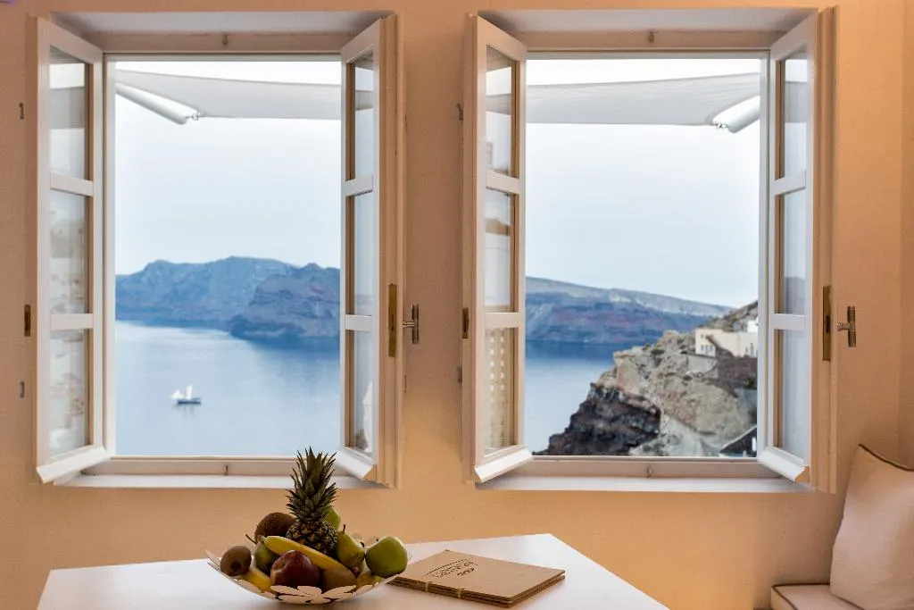 General view, Oia Vista House, Santorini