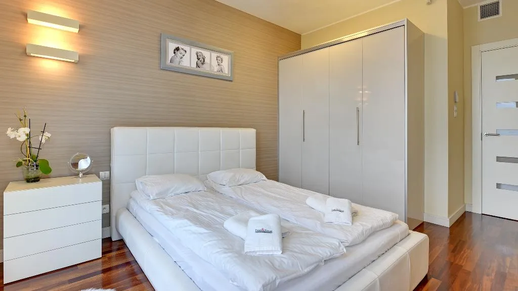 APARTMENT SEA VIEW CAPACITY 4 Room, Dom & House - Apartments Sea Towers, Gdansk