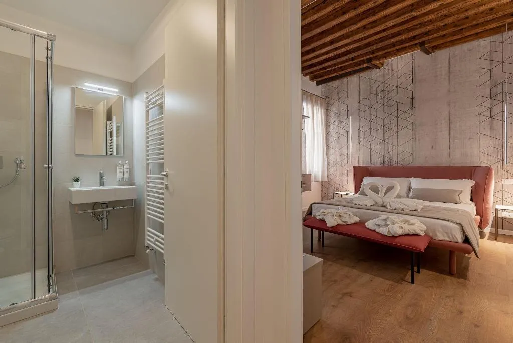 Room, La Finestra sulle Beccarie, Venice