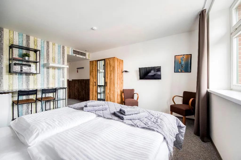 STUDIO STANDARD Room, Hotel Villa Wagner, Prague
