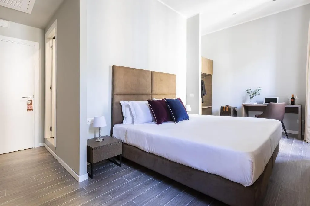 Room, Giubbonari Suites, Rome