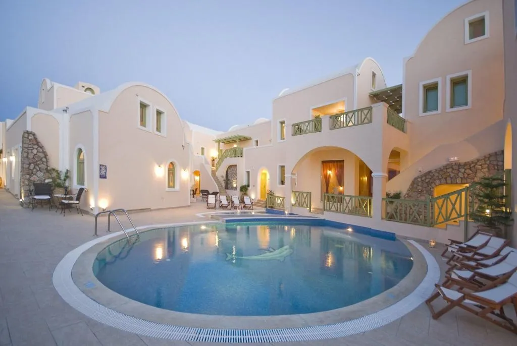 Pool, Anassa, Santorini