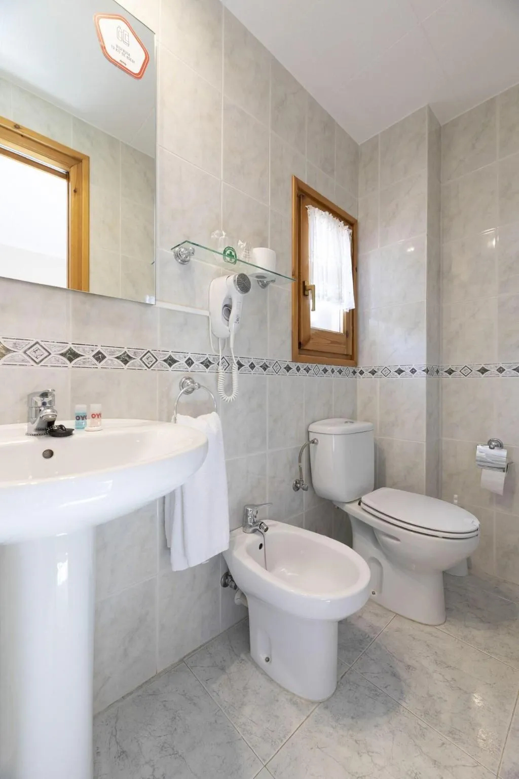 Room, Hostal Montserrat, Barcelona