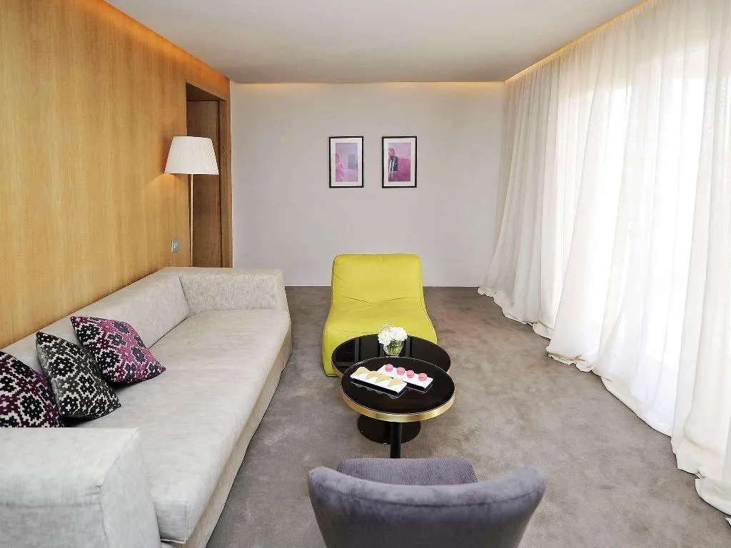 JUNIOR SUITE KING SIZE BED Room, Sofitel Marrakech Palais Imperial & Spa, Marrakech