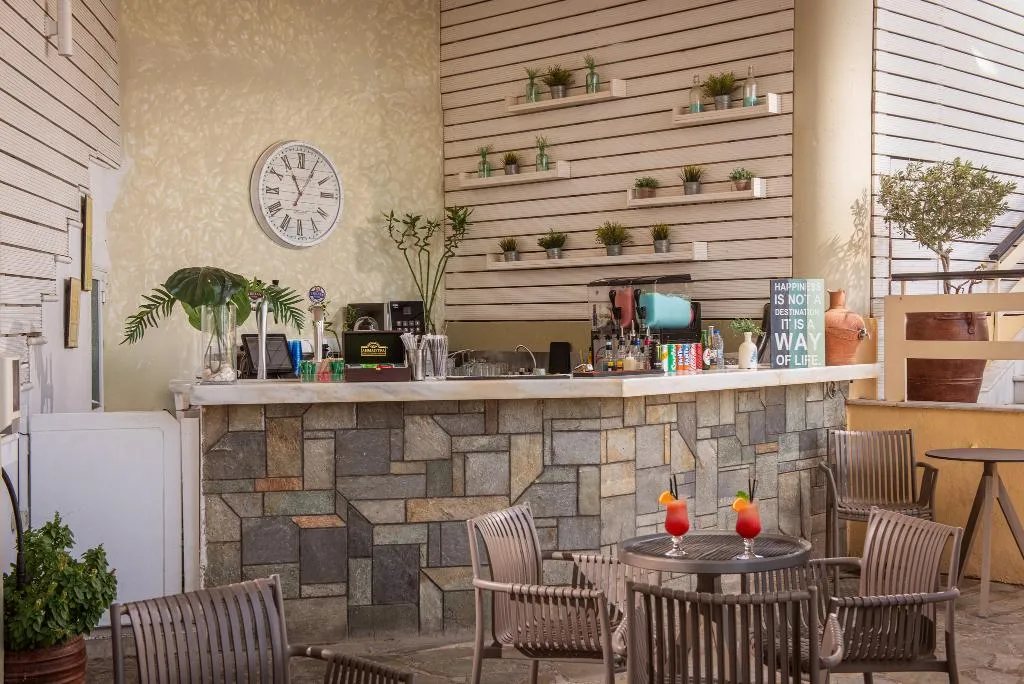 Bar, Alexander House, Crete