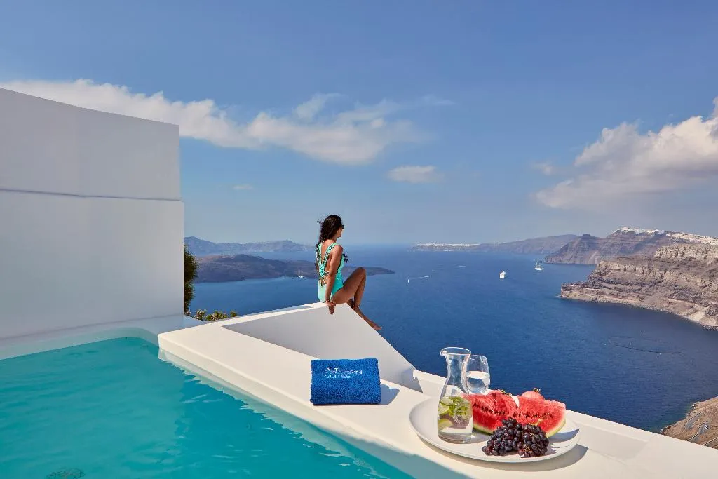 SUITE HONEYMOON Room, Alti Santorini Suites, Santorini