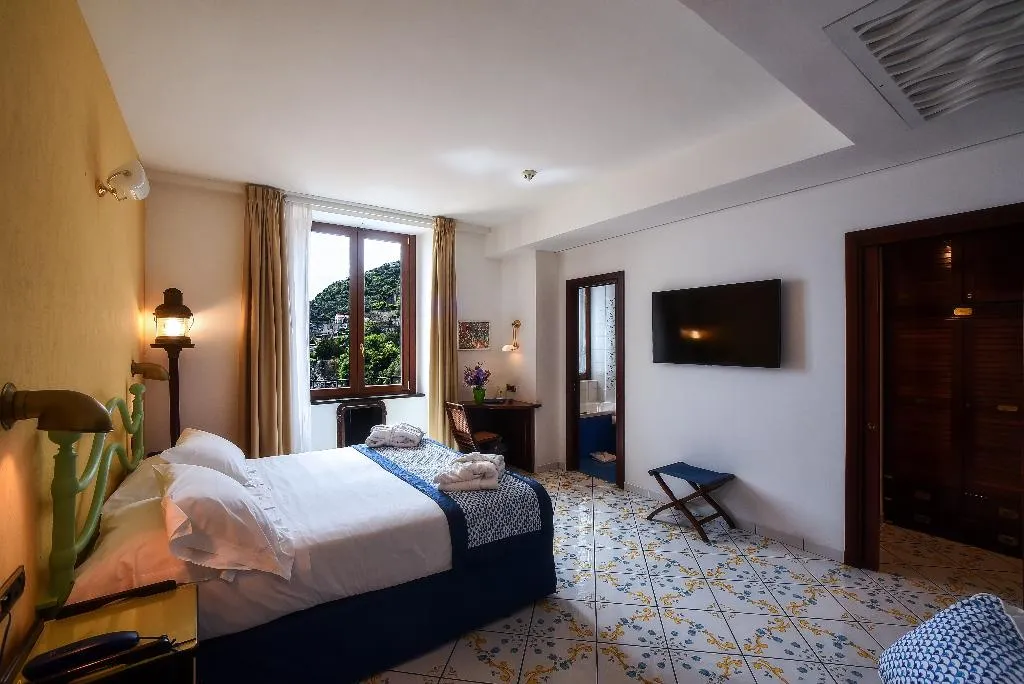 Double or Twin SUPERIOR Room, Ravello Art Hotel Marmorata, Naples
