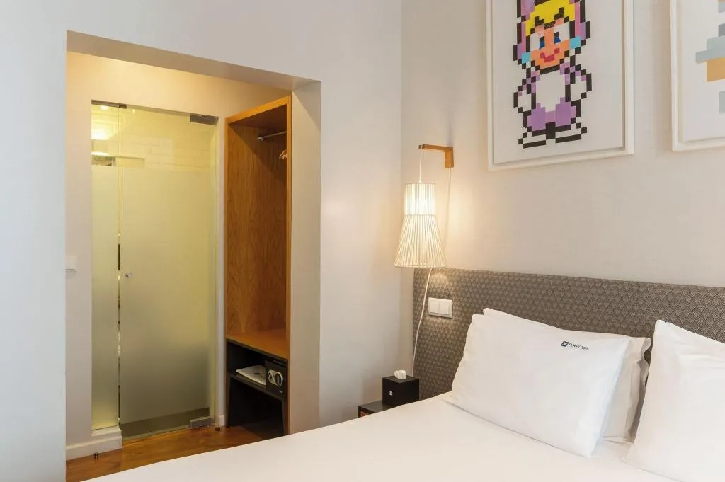 DOUBLE BASIC Room, Urbano Flh Hotels Lisboa, Lisbon