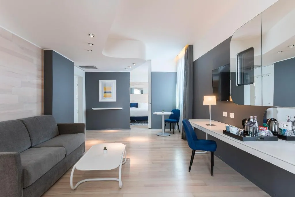 SUITE ONE BEDROOM Room, Voco Milan Fiere, Milan