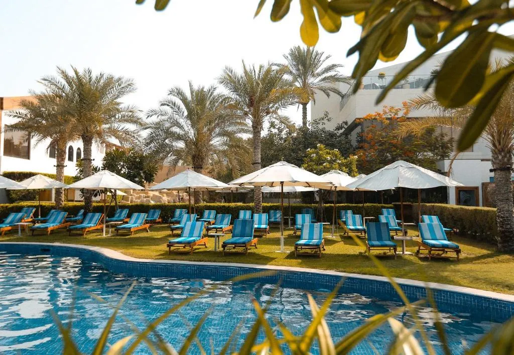 Pool, Dubai Marine Beach Resort & Spa, Dubai