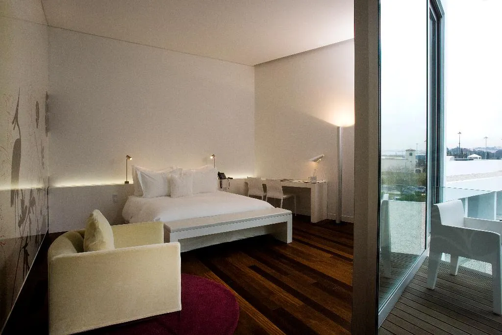 DOUBLE SUPERIOR WITH BALCONY Room, Altis Belem Hotel & Spa, a Member of Design Hotels, Lisbon