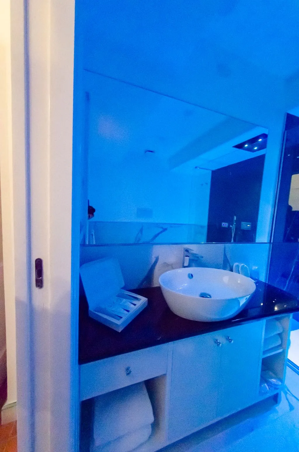 JUNIOR SUITE SEA VIEW Room, Oasi Olimpia Relais, Naples