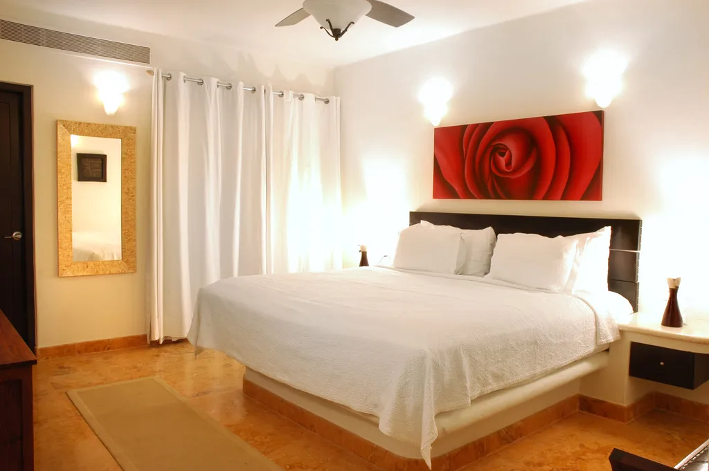 APARTMENT THREE BEDROOMS Room, El Taj Ocean Front and Beachside Condo Hotel, Playa Del Carmen