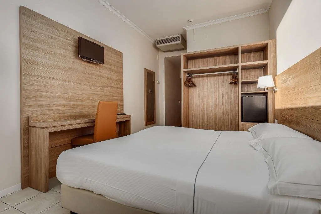 DOUBLE SEA VIEW Room, Hotel Mediterraneo, Rome