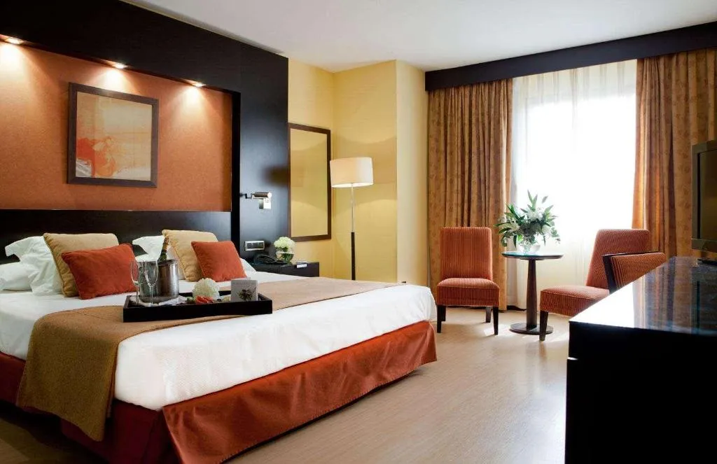 Room, Intelier Rosa, Valencia