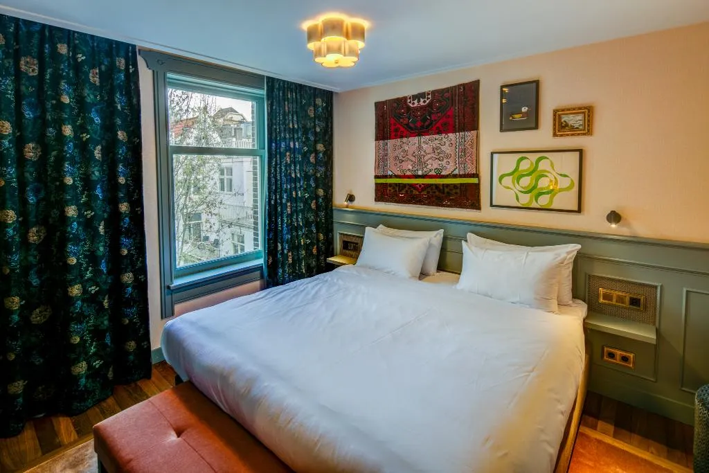 DOUBLE DELUXE Room, Hotel Mercier, Amsterdam