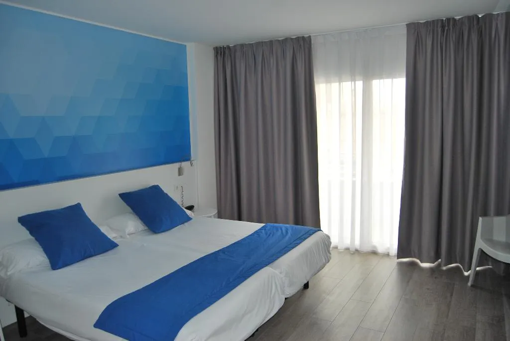 Double or Twin SUPERIOR Room, Estudiotel Alicante, Costa Blanca
