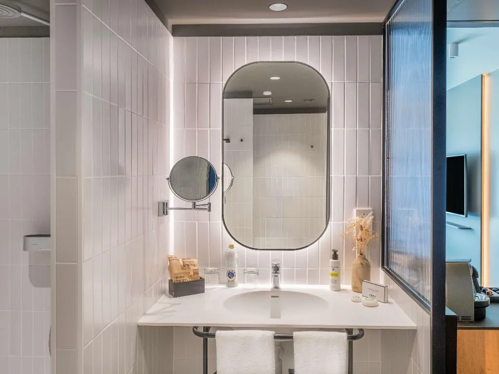 TWIN SUPERIOR Room, Novotel Madrid Feria and Airport, Madrid
